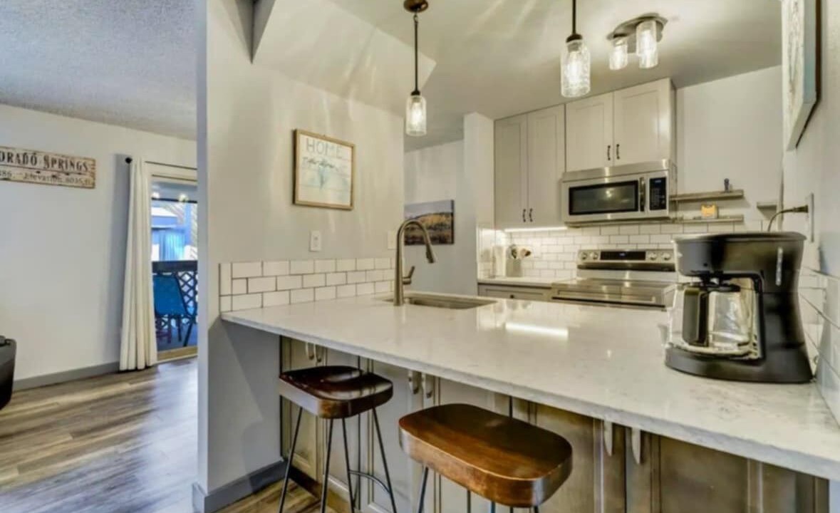Photo of Kitchen in Skyway