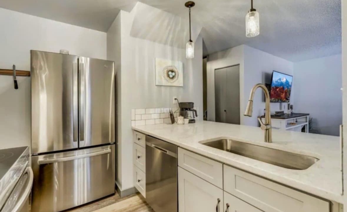 Photo of Kitchen in Skyway