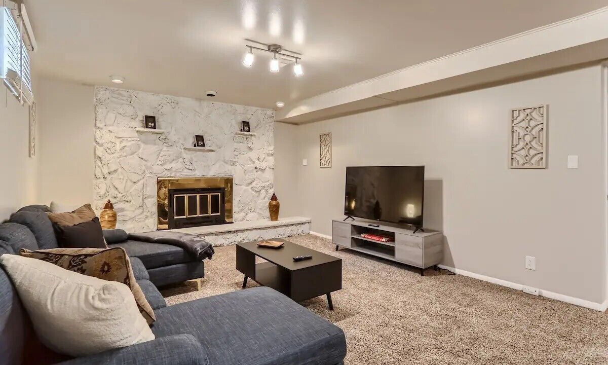 Photo of Livingroom in Twin Lakes