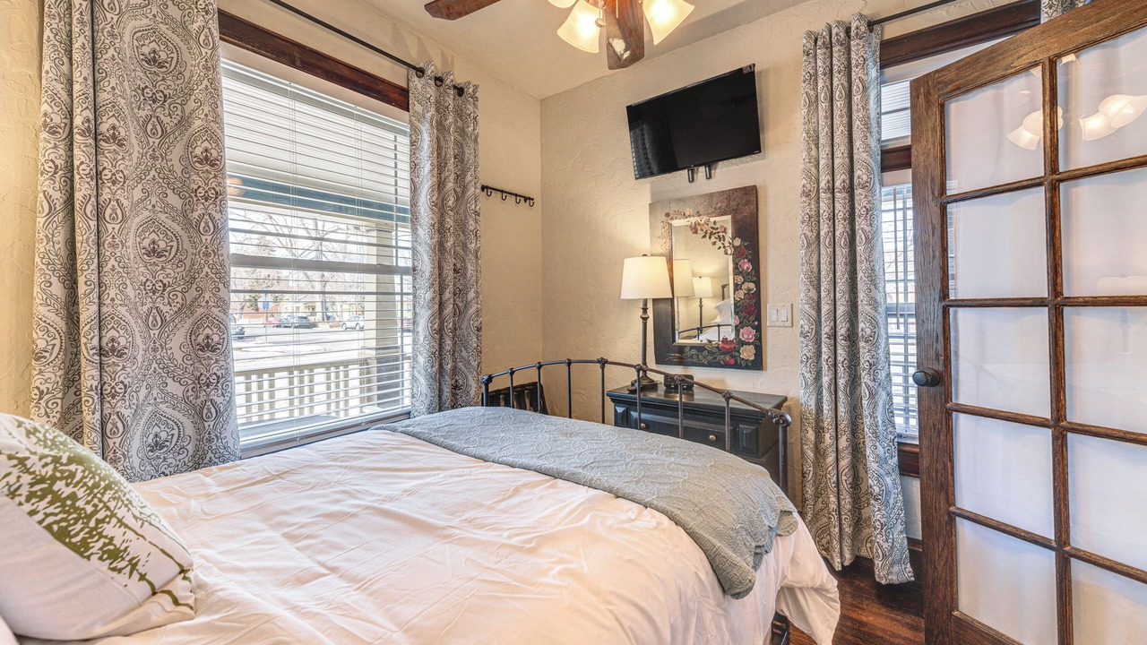 Photo of Bedroom in Loveland