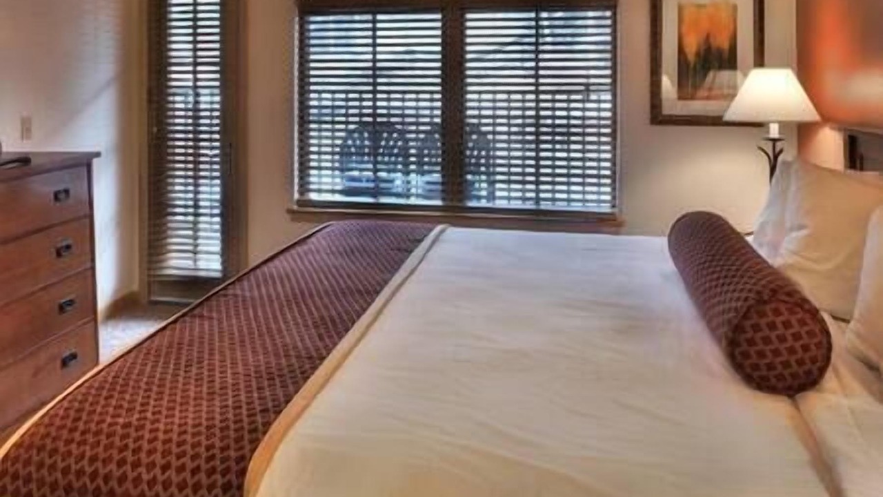 Photo of Bedroom in Four O'Clock