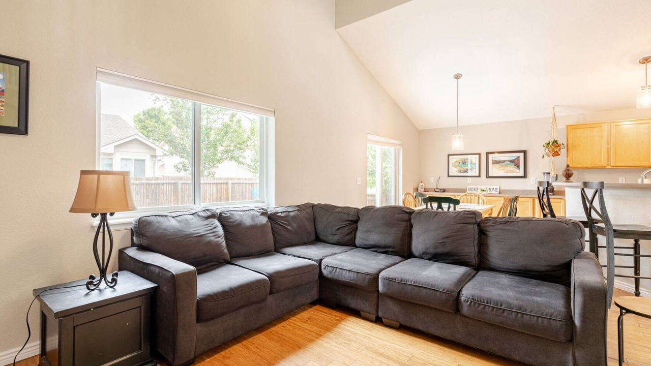Photo of Livingroom in Erie