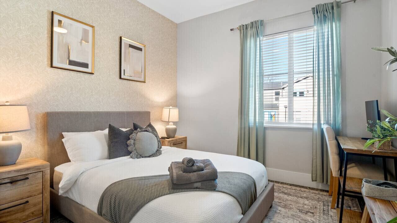 Photo of Bedroom in Golden