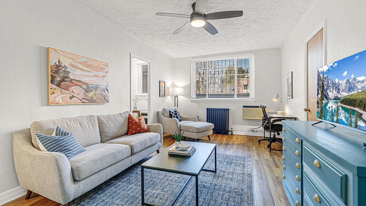 Photo of Livingroom in Congress Park