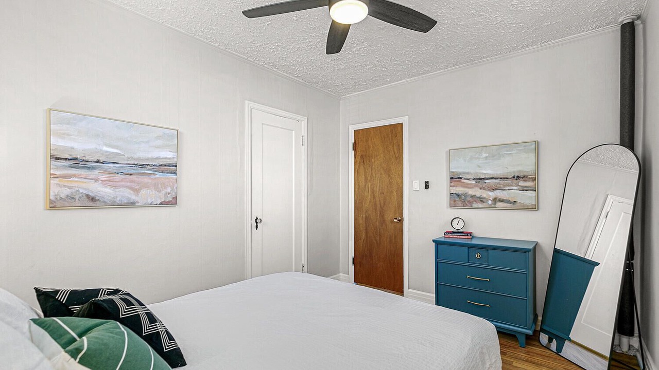 Photo of Bedroom in Congress Park