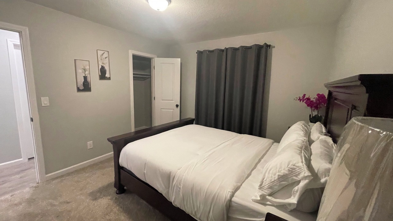 Photo of Bedroom in Greeley