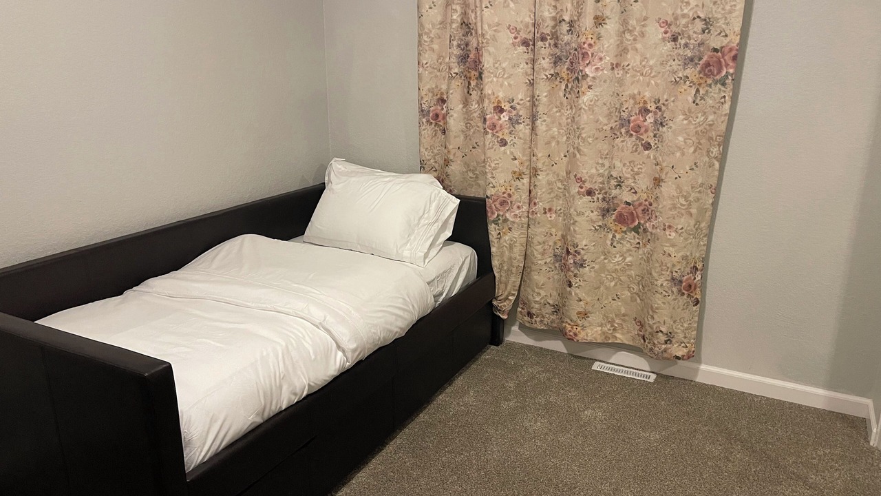 Photo of Bedroom in Greeley