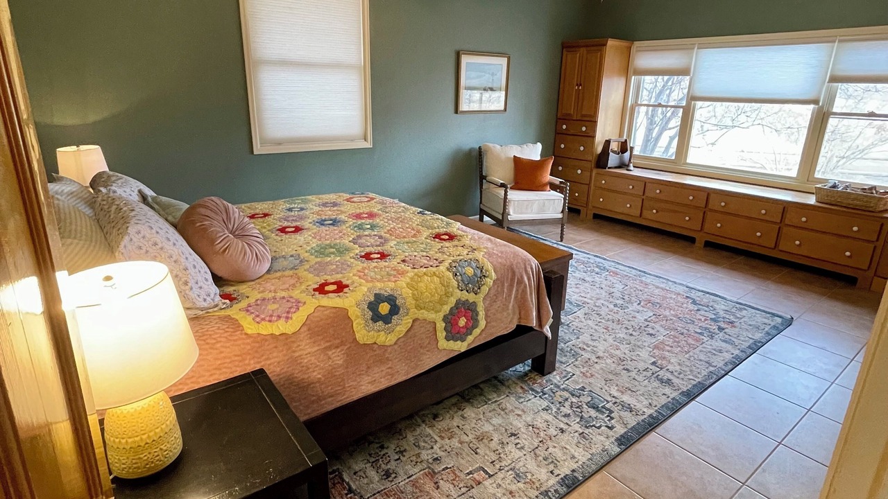 Photo of Bedroom in Lakewood