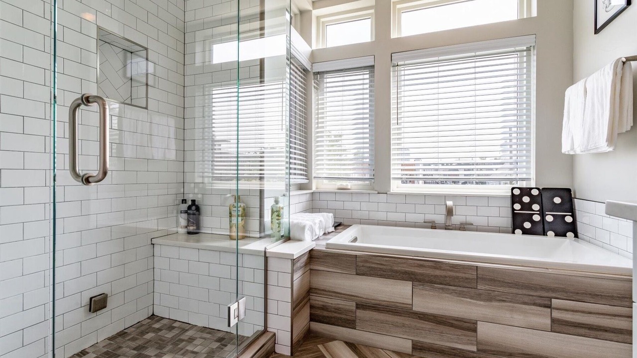 Photo of Bathroom in Highland