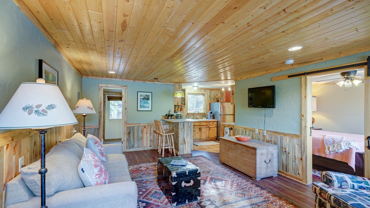 Photo of Livingroom in Howard