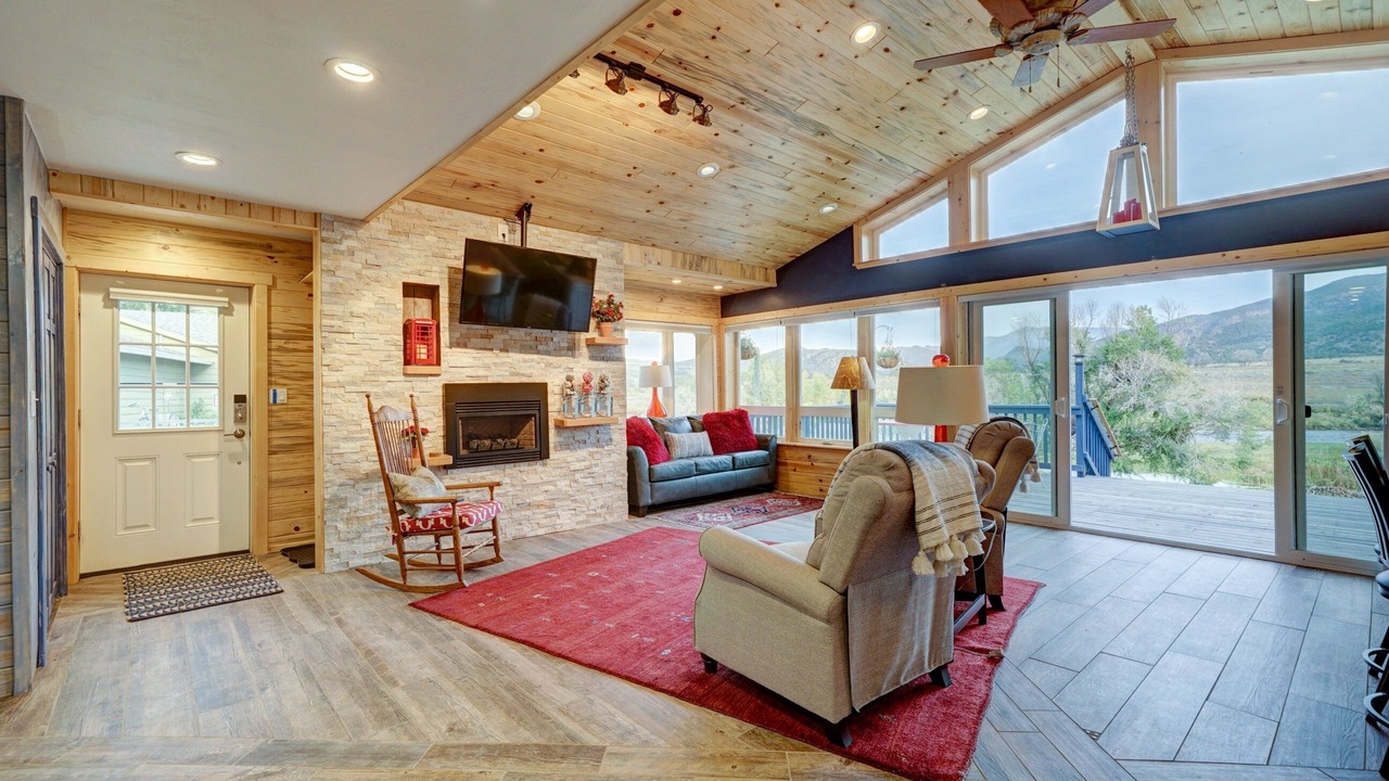 Photo of Livingroom in Howard