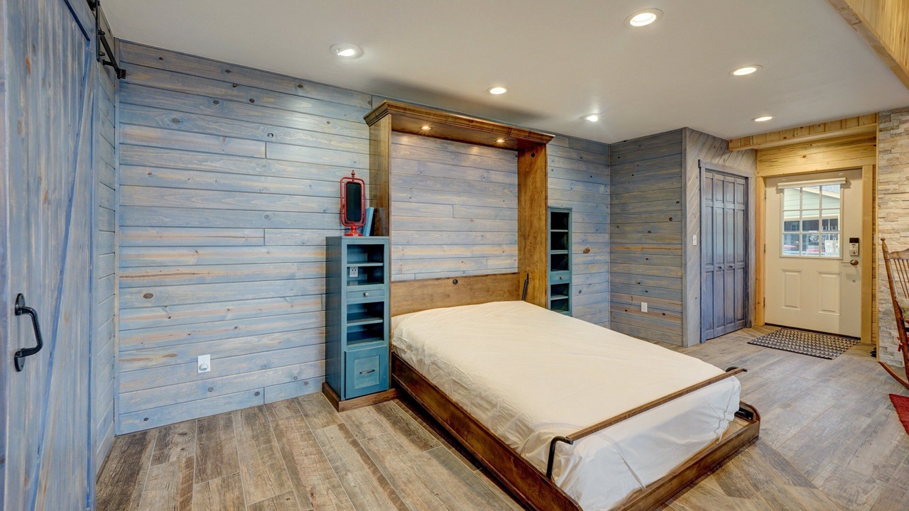 Photo of Bedroom in Howard