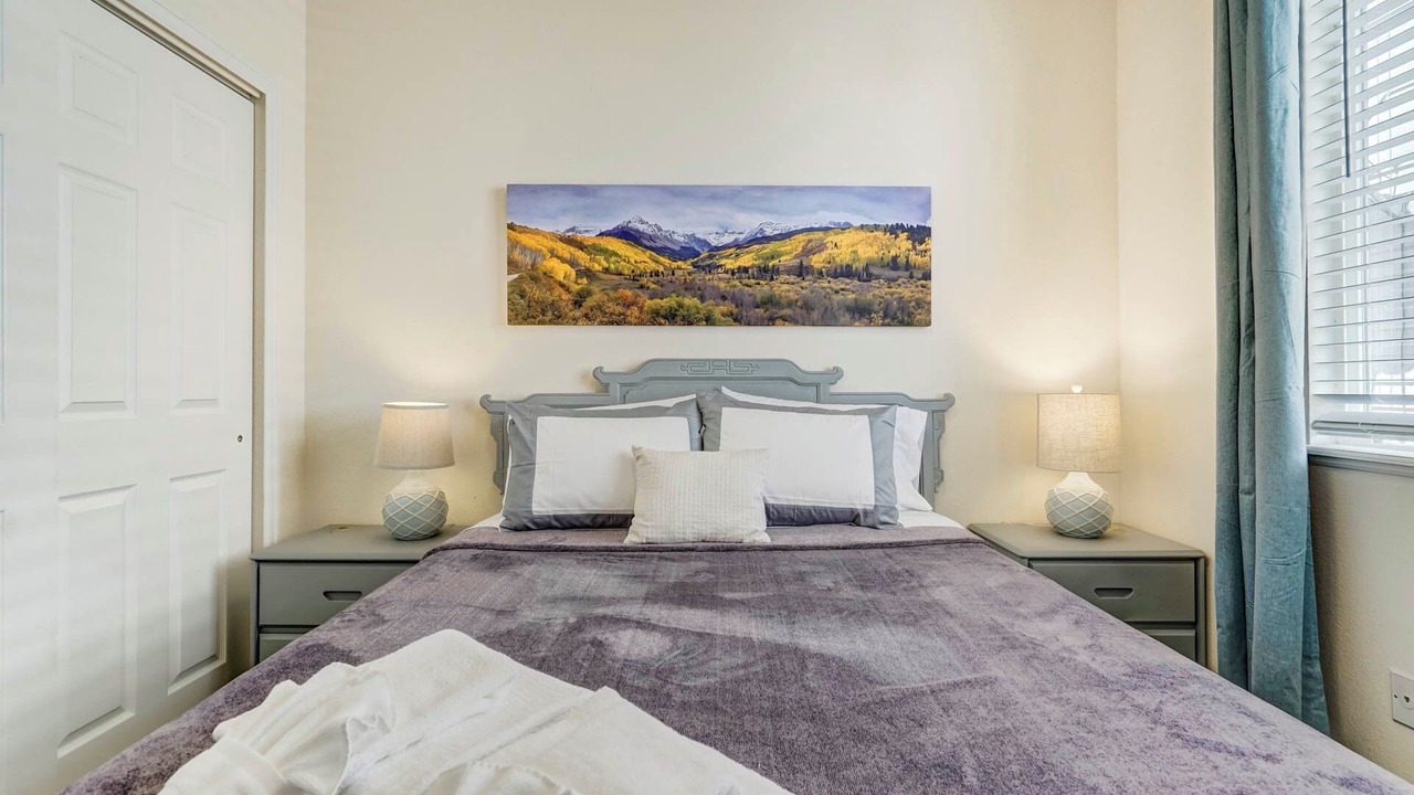 Photo of Bedroom in Colorado Springs