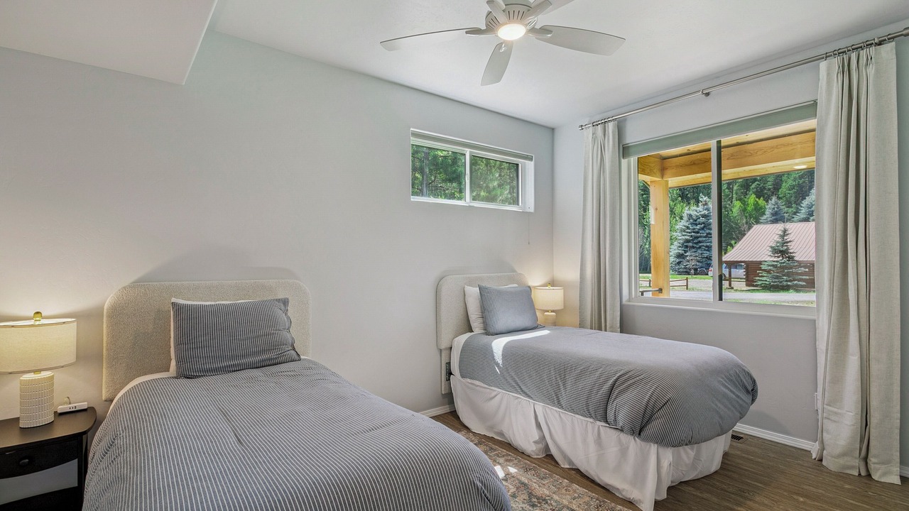 Photo of Bedroom in San Juan River Village