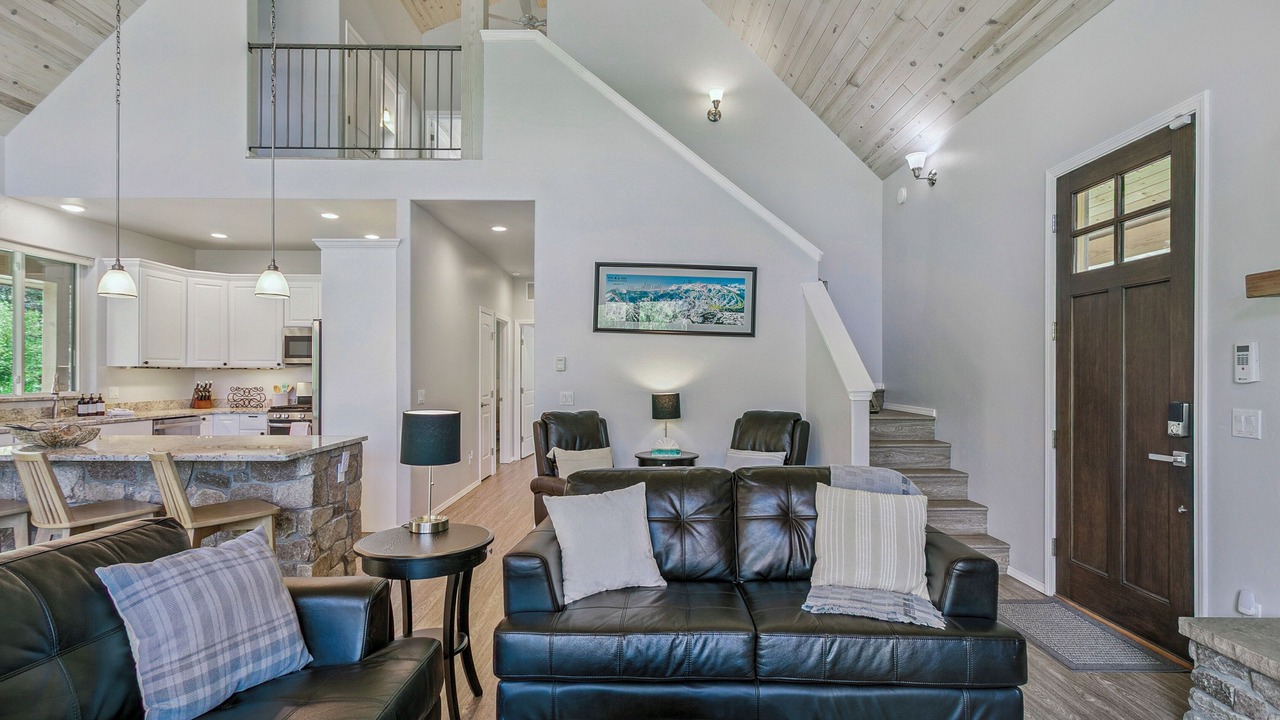 Photo of Livingroom in San Juan River Village