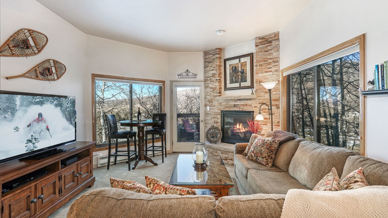 Photo of Livingroom in Eagle-Vail