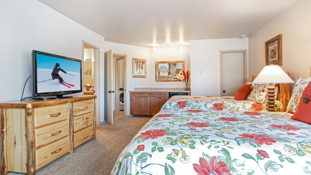 Photo of Bedroom in Eagle-Vail