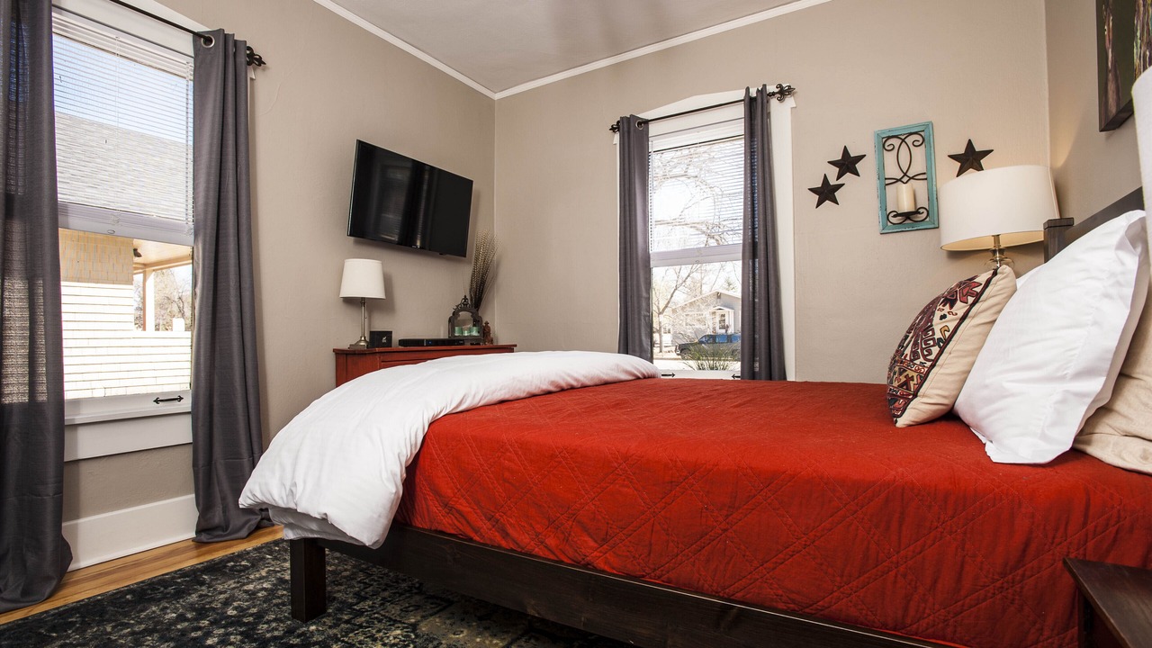 Photo of Bedroom in Old North End
