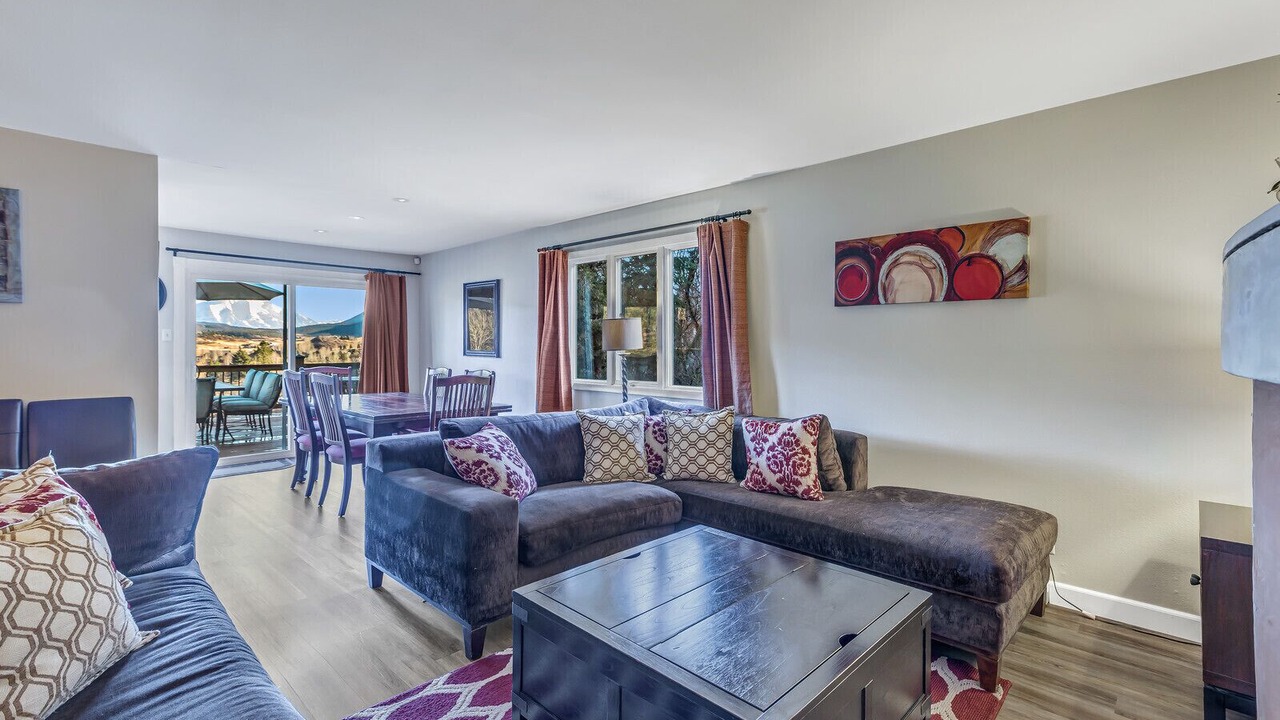 Photo of Livingroom in Glenwood Springs