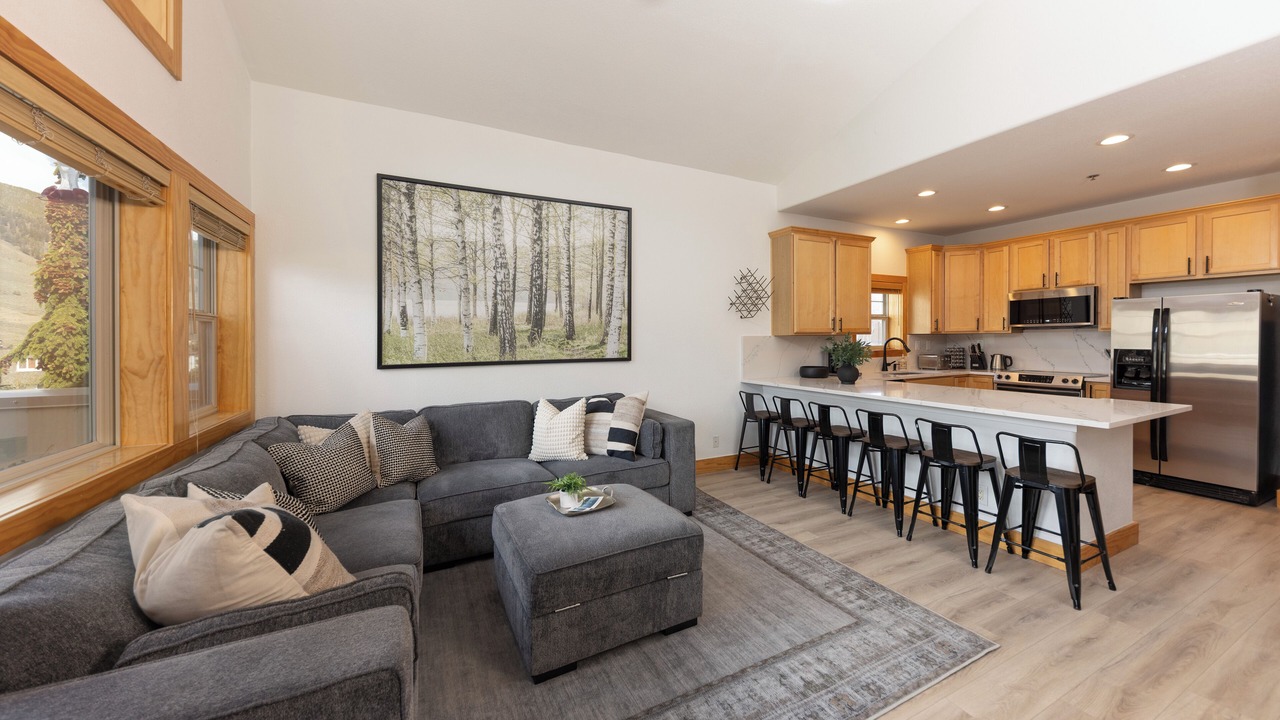 Photo of Livingroom in Dillon