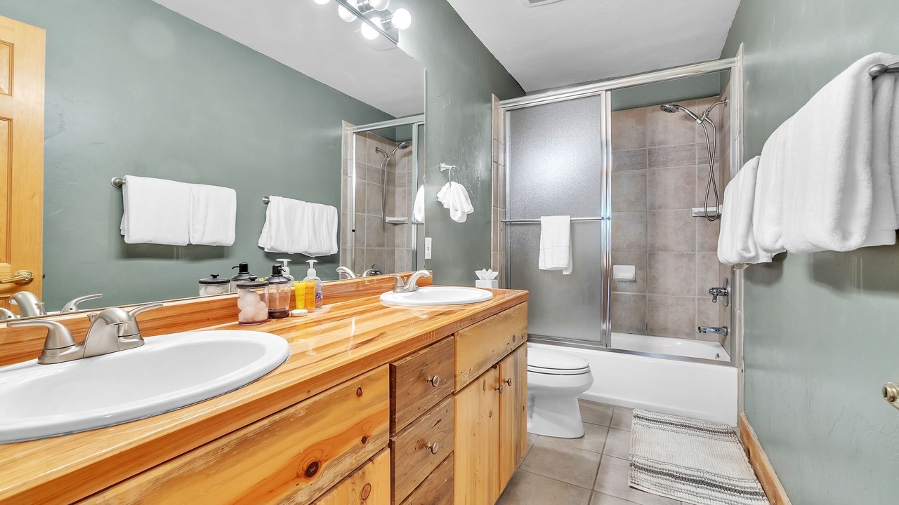 Photo of Bathroom in Dillon