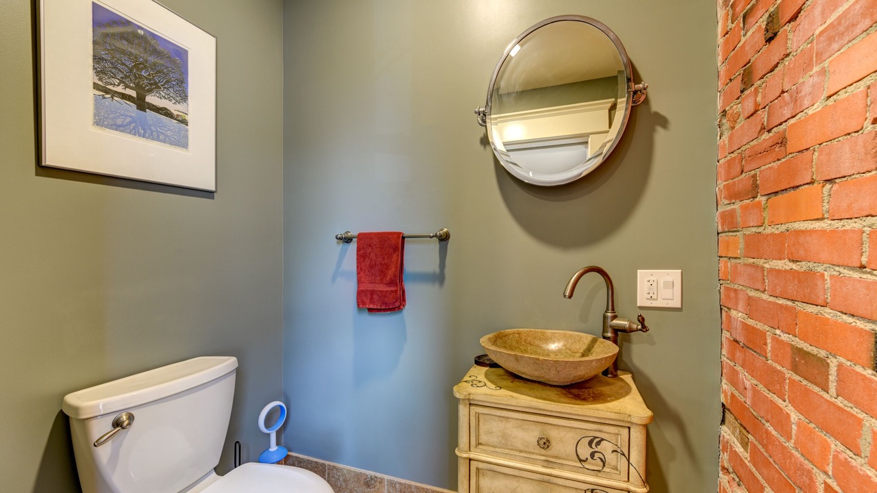 Photo of Bathroom in Whittier