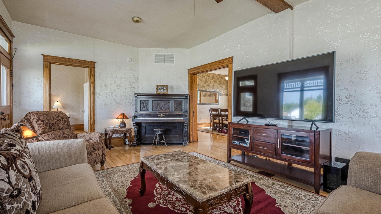 Photo of Livingroom in Fruita