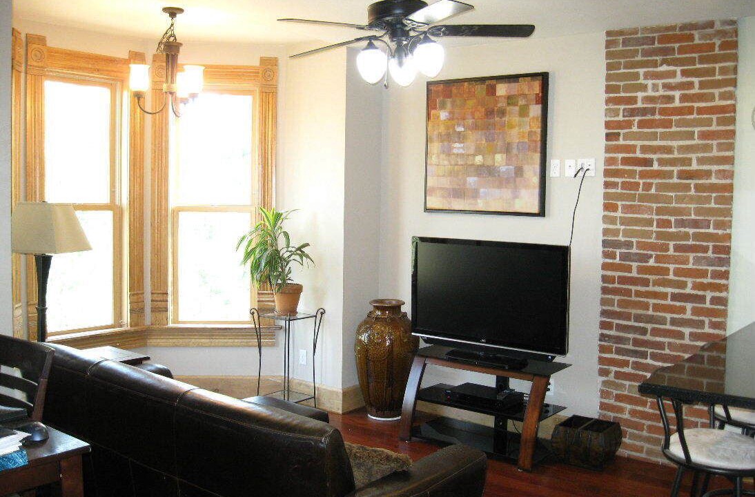 Photo of Bedroom in Five Points