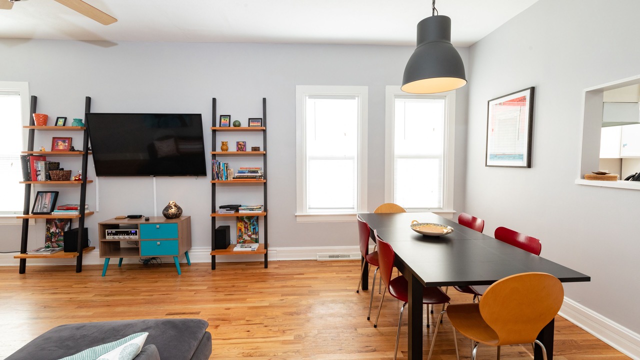 Photo of Bedroom in Regis