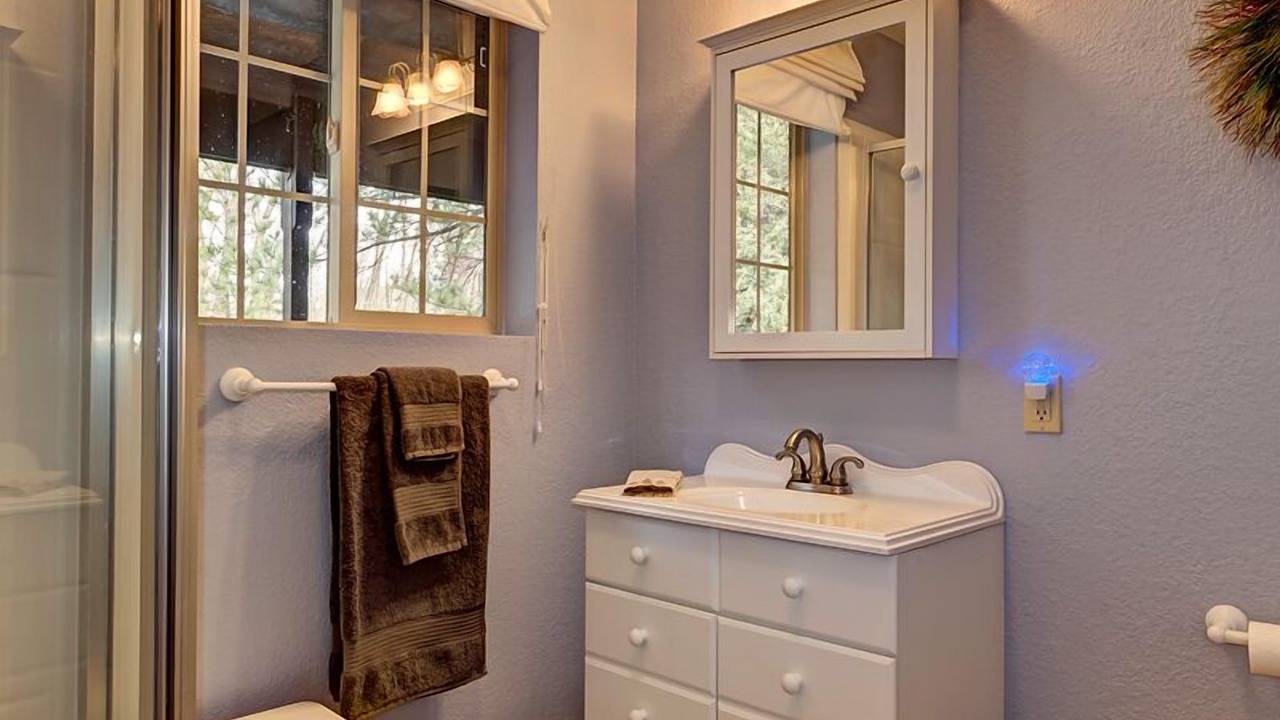Photo of Bathroom in Buena Vista