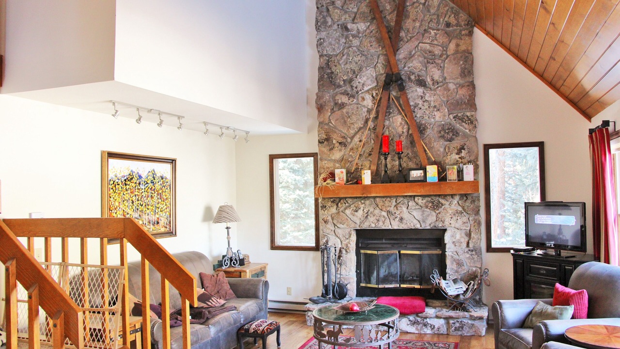 Photo of Livingroom in Breckenridge