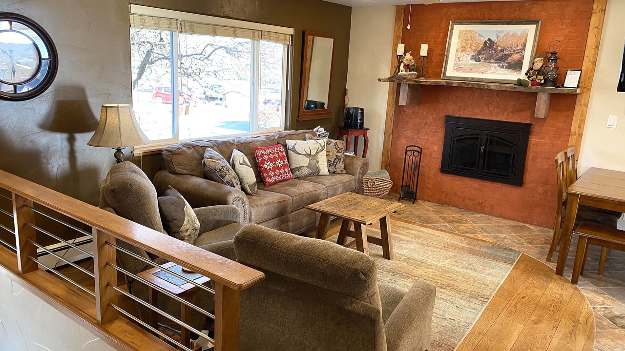 Photo of Livingroom in Carbondale