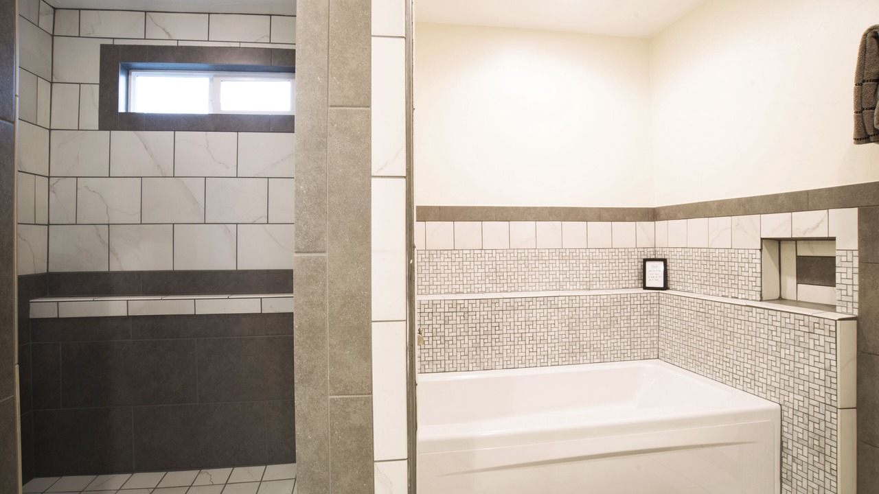 Photo of Bathroom in Carbondale