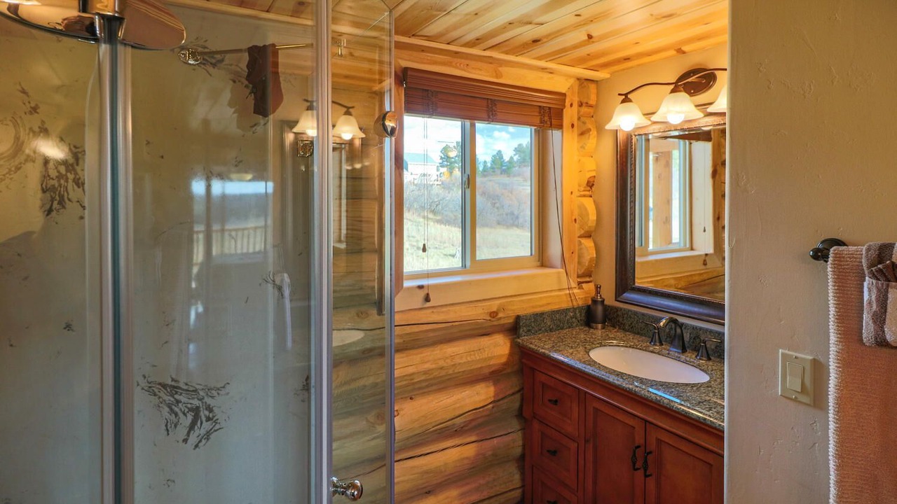 Photo of Bathroom in Twin Creek Village