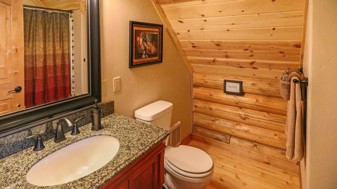 Photo of Bathroom in Twin Creek Village