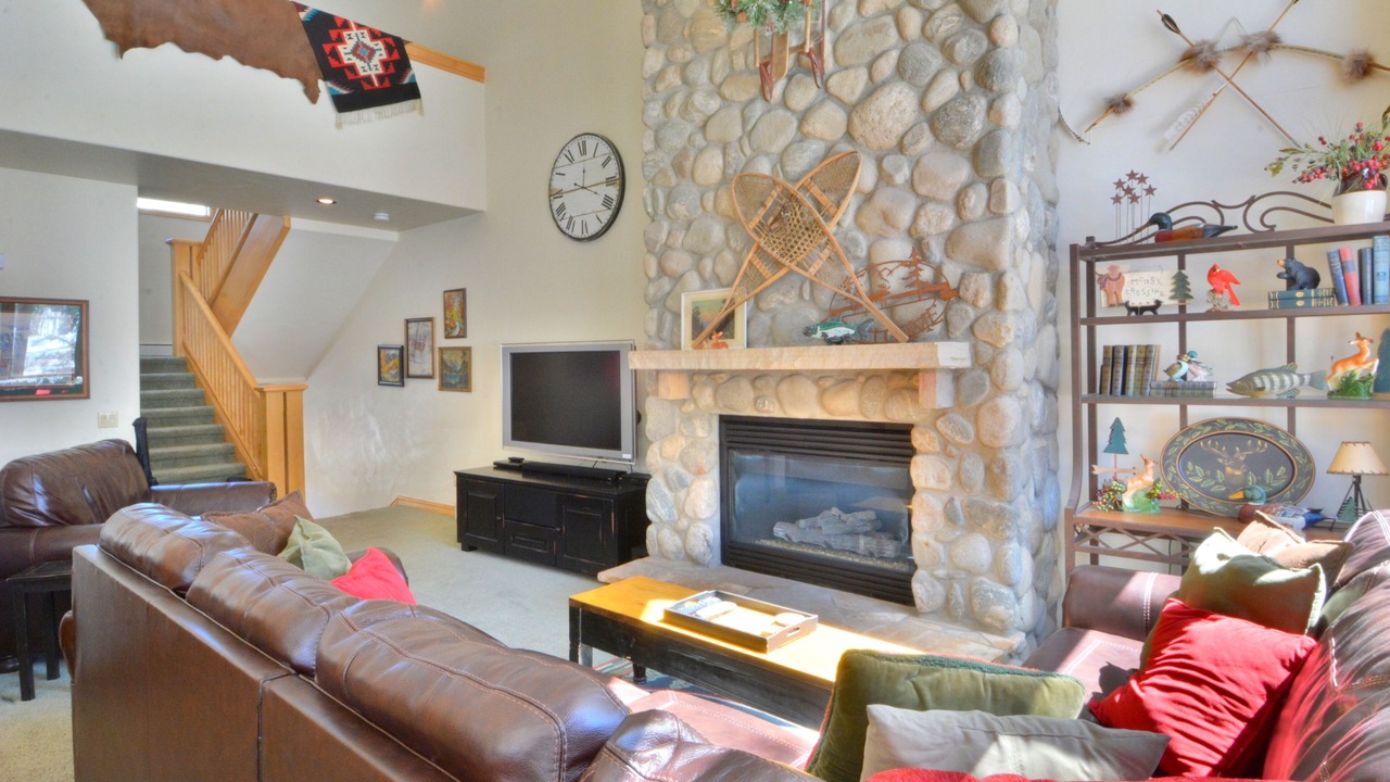 Photo of Livingroom in Mountain House