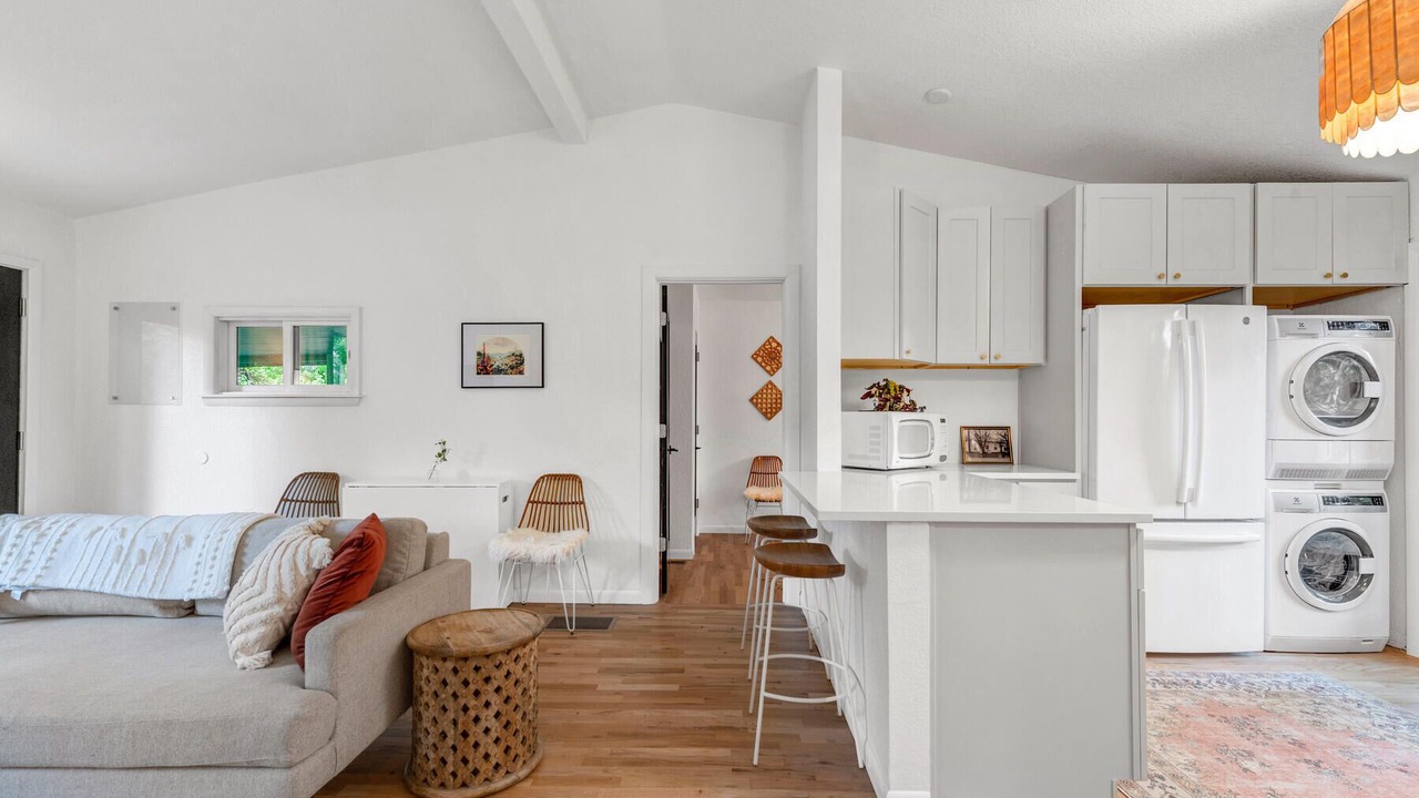 Photo of Livingroom in Newlands