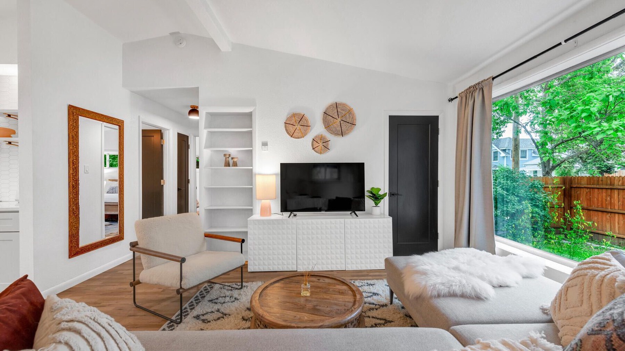 Photo of Livingroom in Newlands