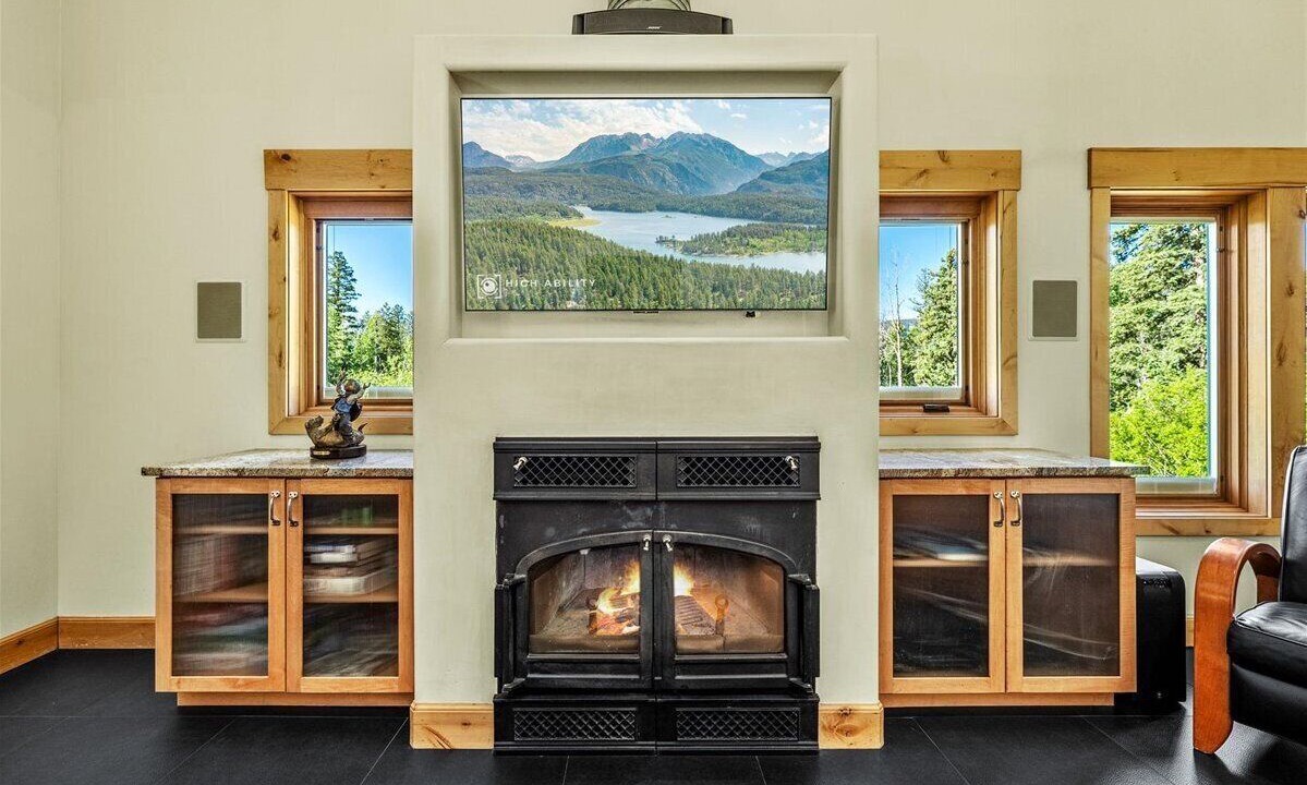 Photo of Livingroom in Columbine Lake