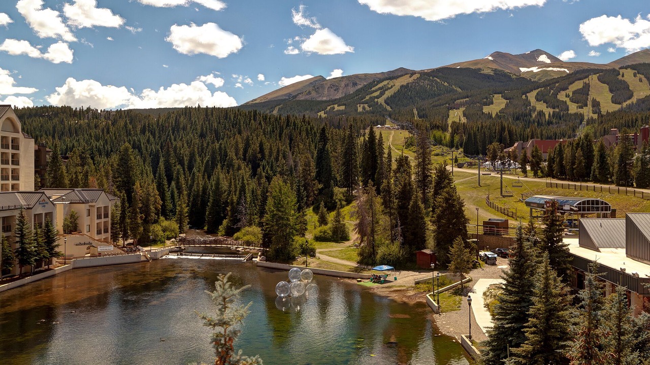 Photo of Others in Peak 9