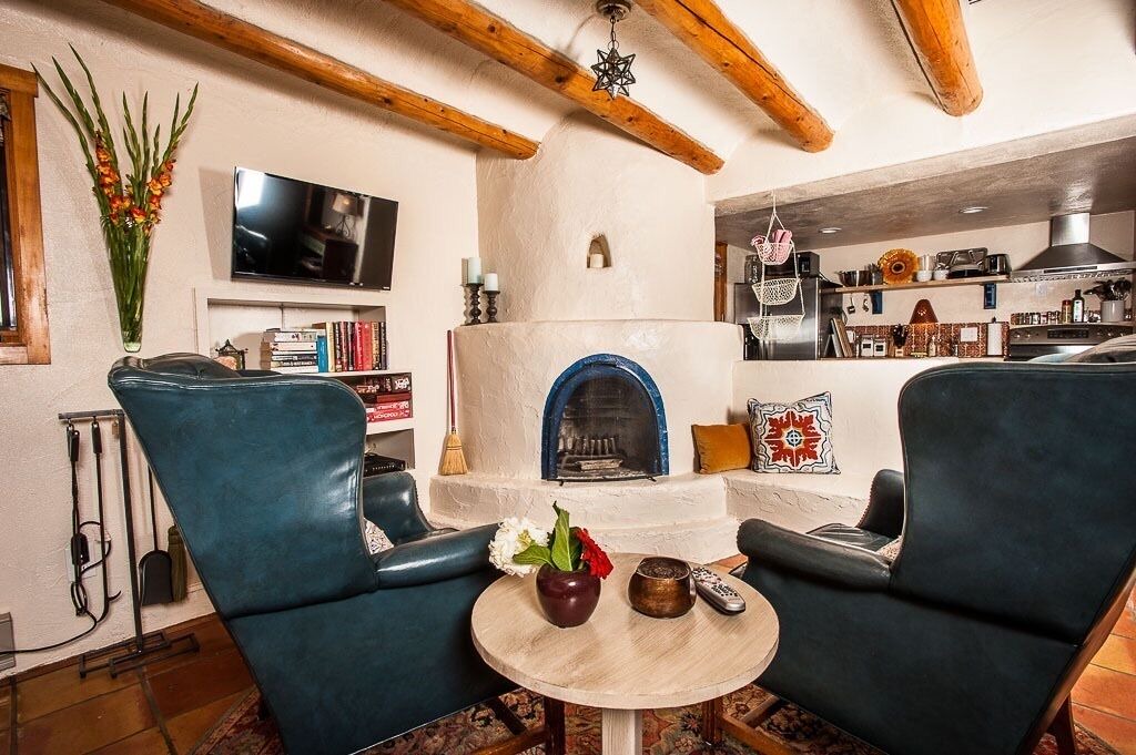 Photo of Livingroom in Broadmoor