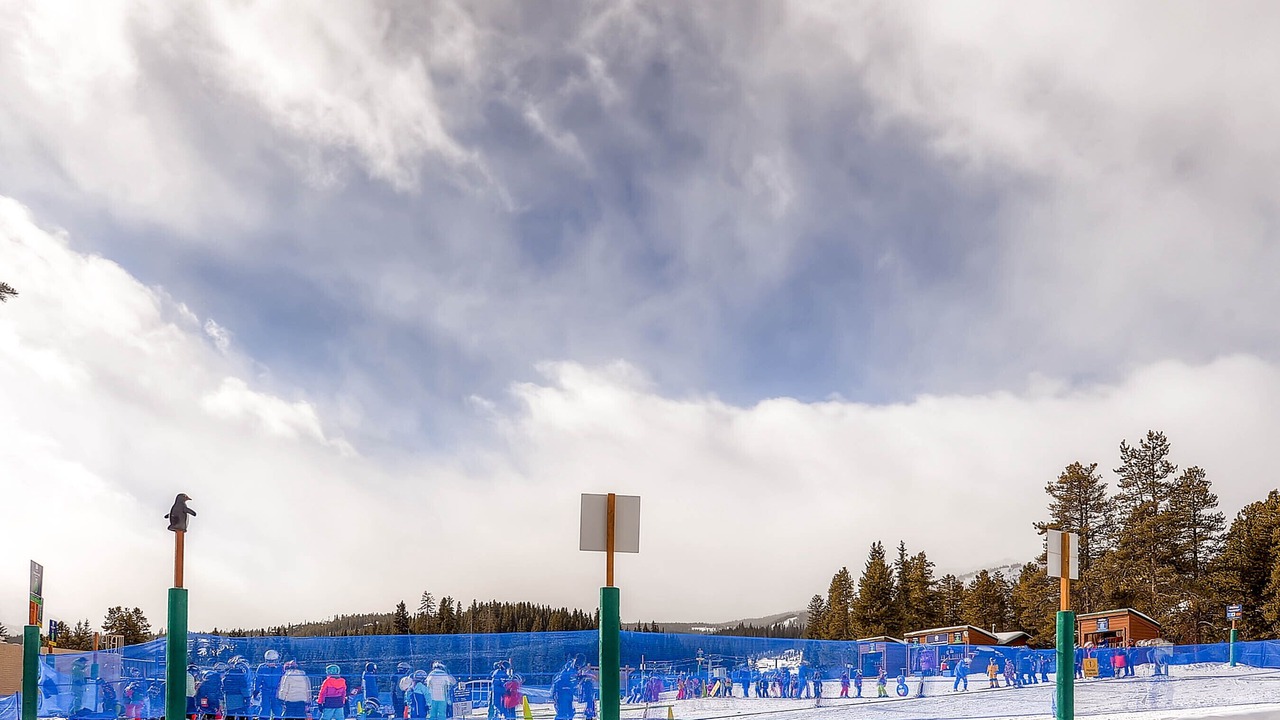 Photo of Others in Peak 9