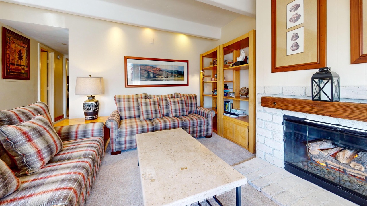 Photo of Livingroom in Vail