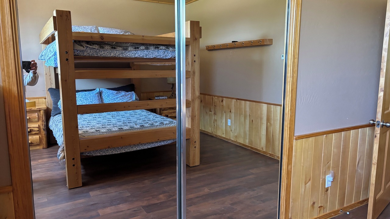 Photo of Bedroom in Pagosa Springs