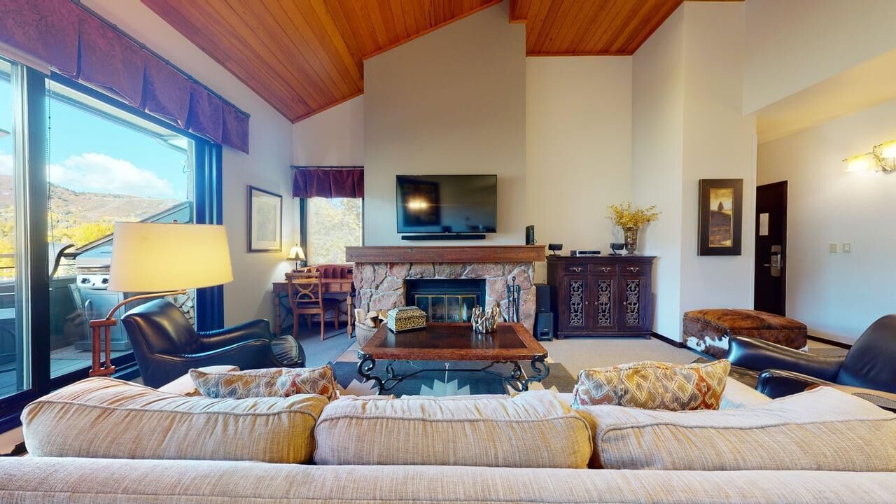Photo of Livingroom in Snowmass Village