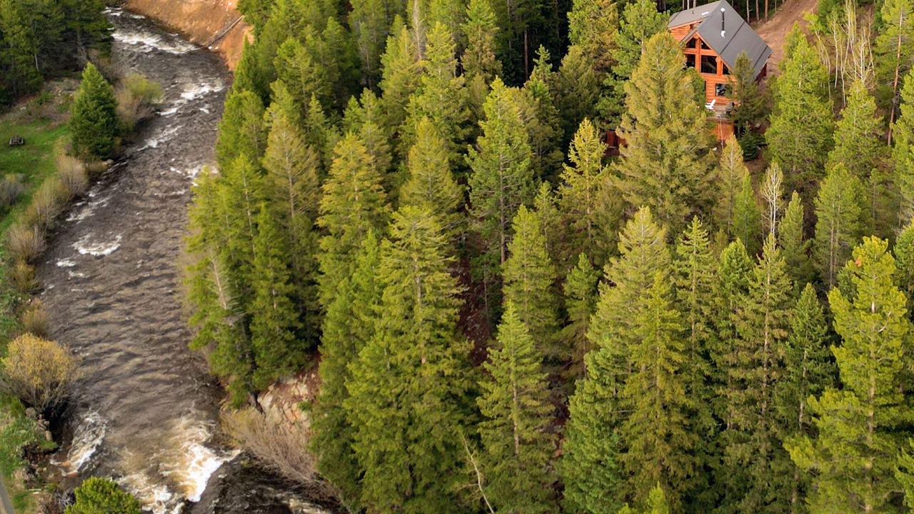 Photo of Outdoor in Black Hawk