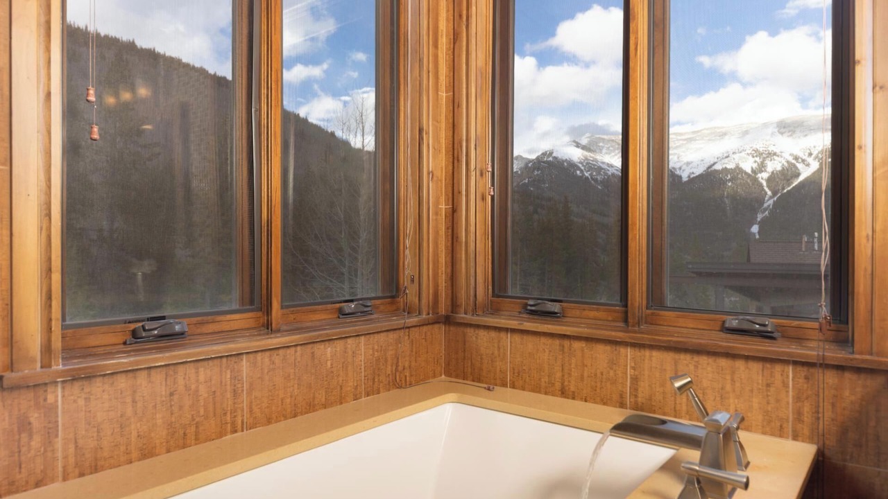 Photo of Bathroom in Copper Mountain