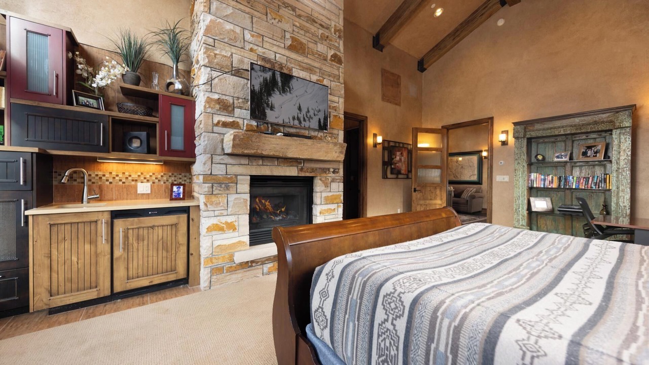 Photo of Bedroom in Copper Mountain