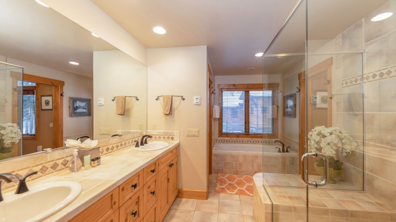 Photo of Bathroom in The Highlands