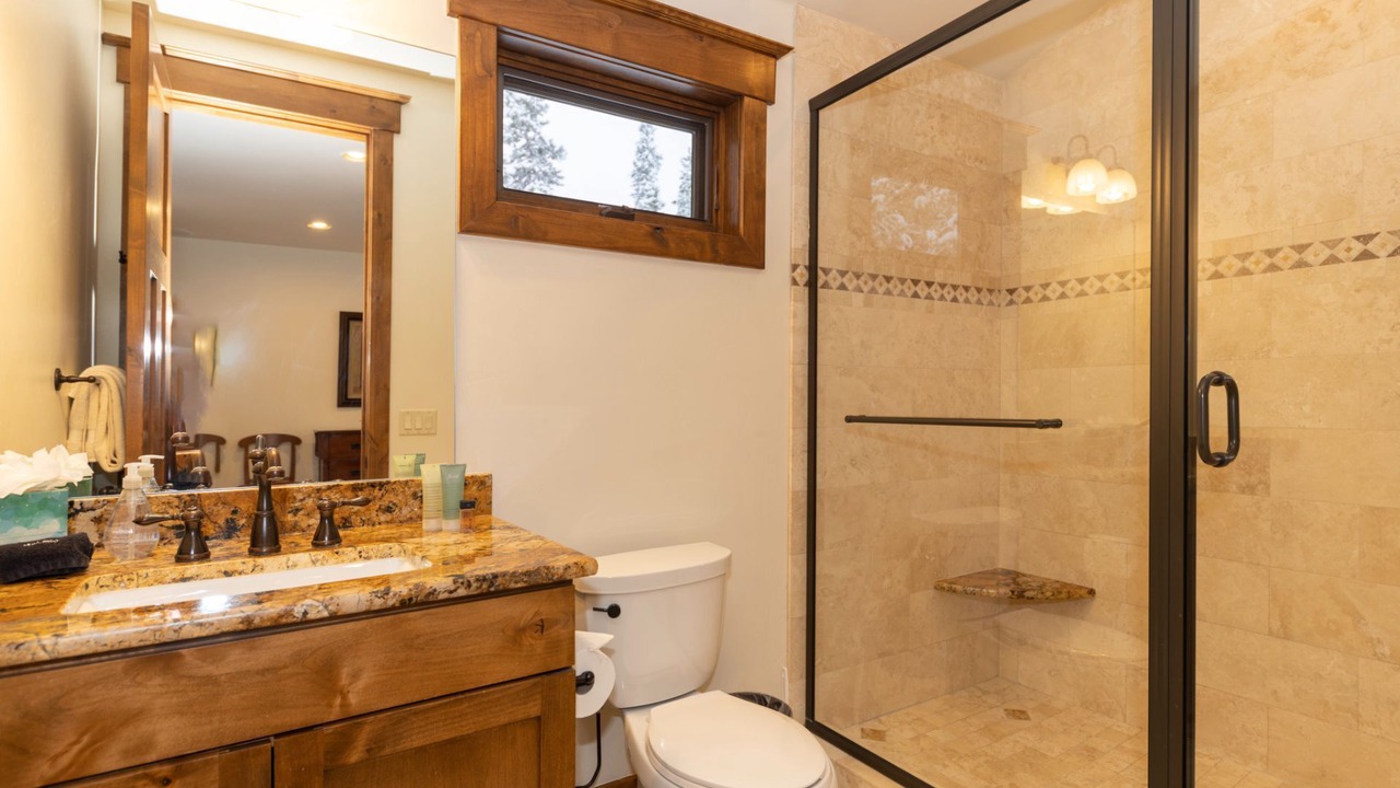 Photo of Bathroom in The Highlands